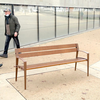 Bancas con diseño vanguardista panama