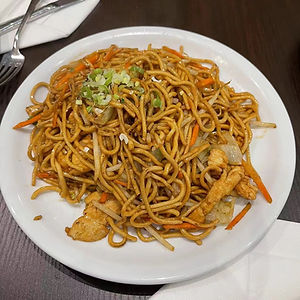 Nouilles sautées au porc