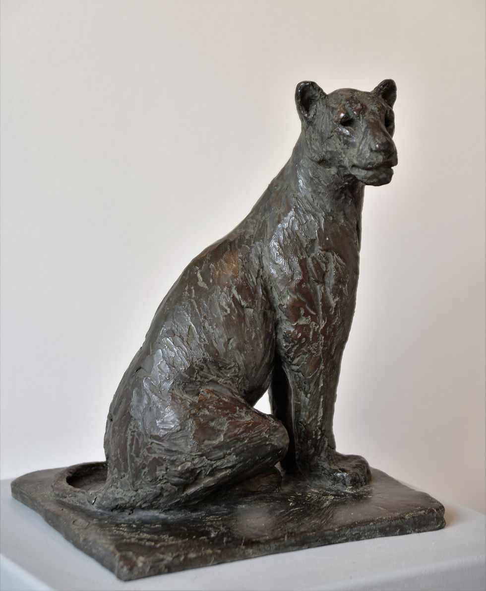 Miniature : "Lionne assise" par Isabelle CARABANTES