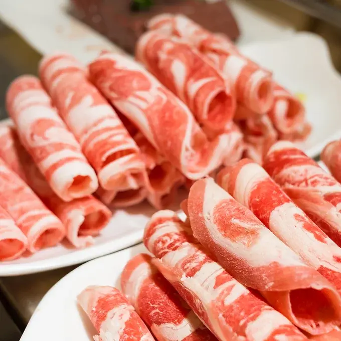 Beef AAA - Chuck Roll Hot Pot Rolled Slices - 1lb