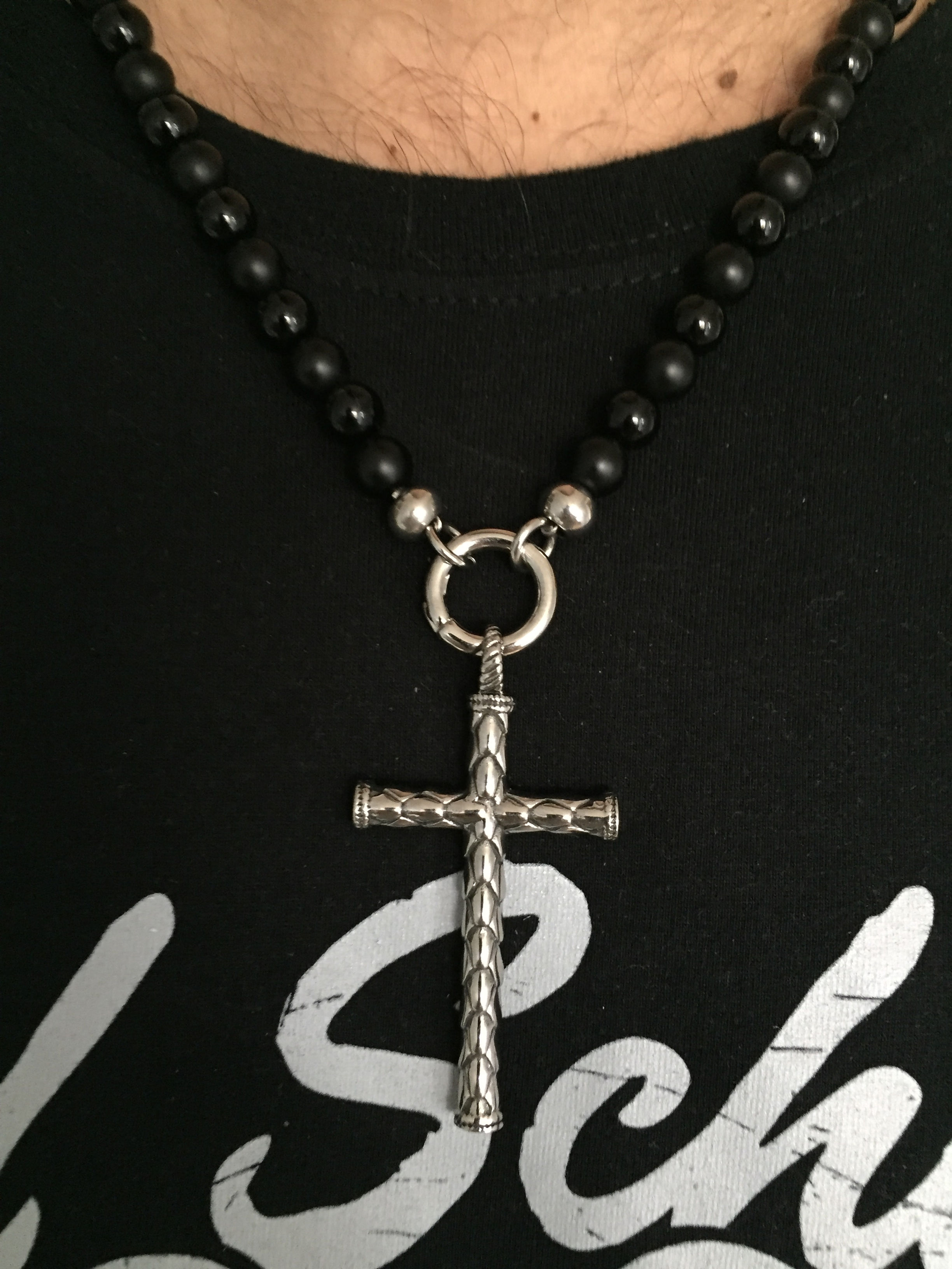 Colliers Clip 8MM Onyx mate et brillante & Croix Epi