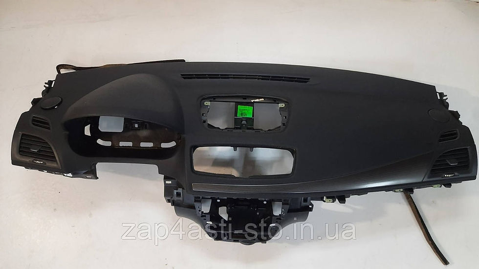 Приборна панель Megane 07-14 Торпедо + Airbag 681000020R