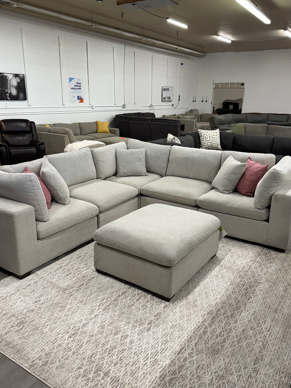 Thumbnail: Thomasville 6 Piece Modular Sectional