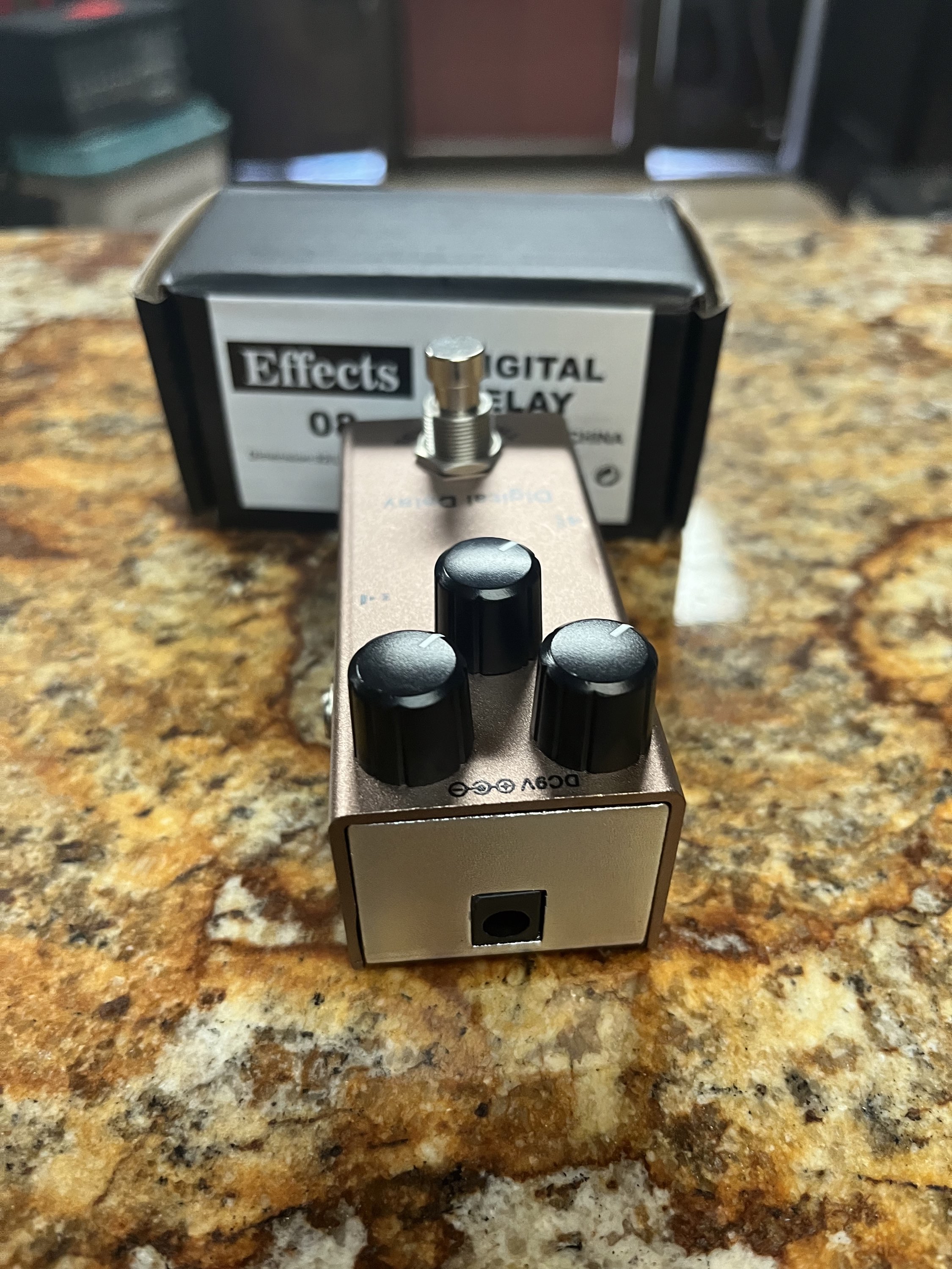 Digital Delay FX Pedal view 3
