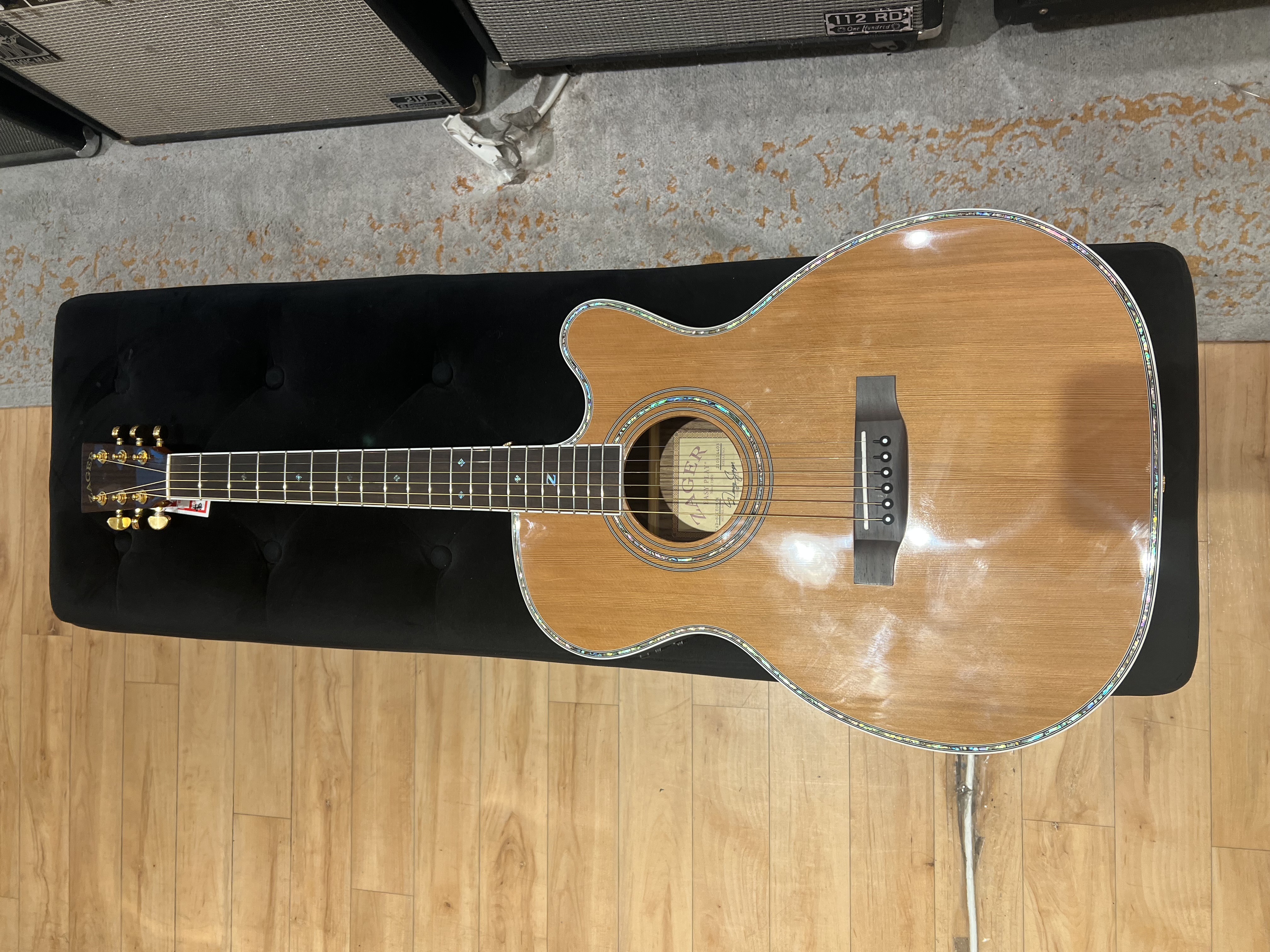 Zager Acoustic Guitar