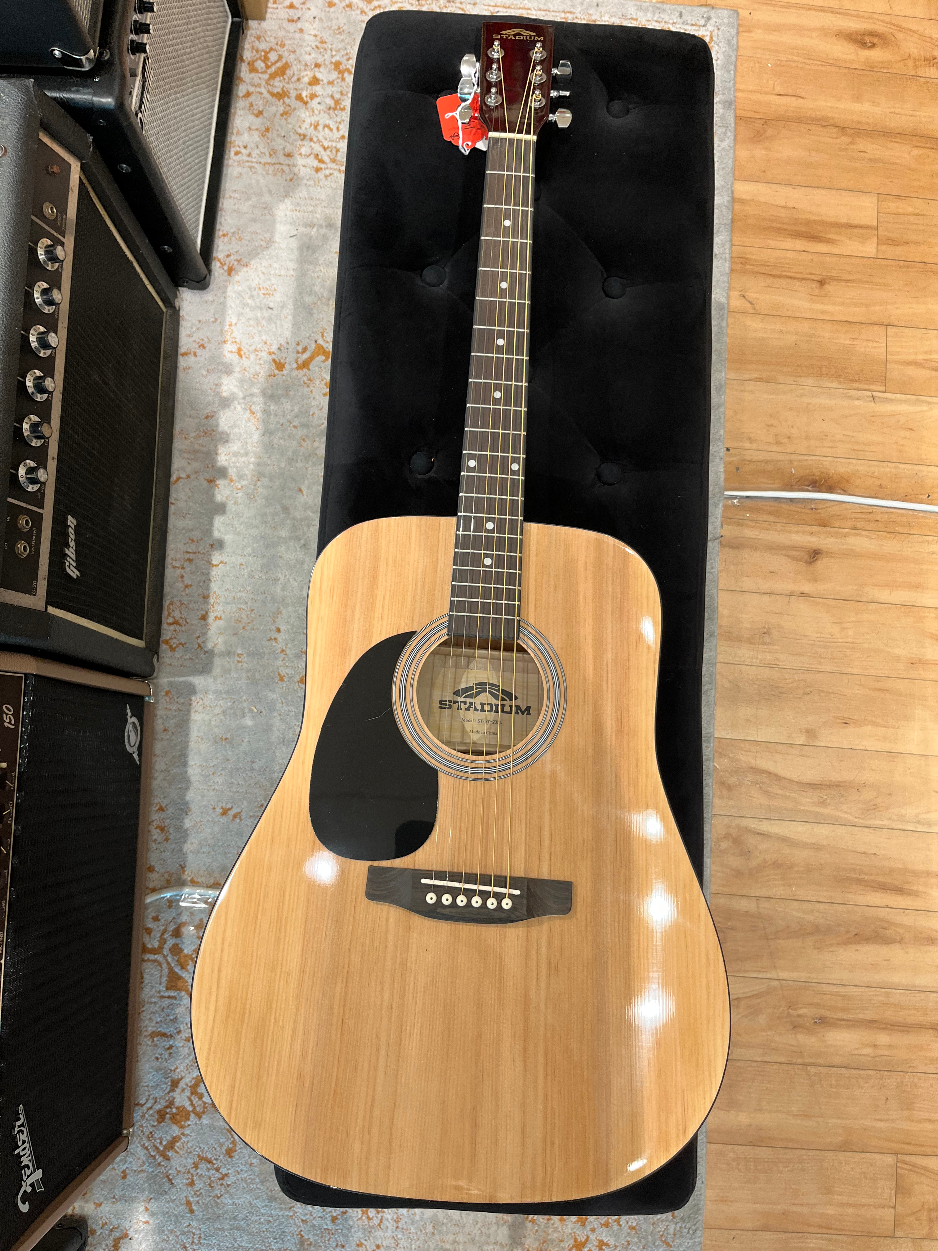 Stadium LEFTY ST-NY-23NL 2025