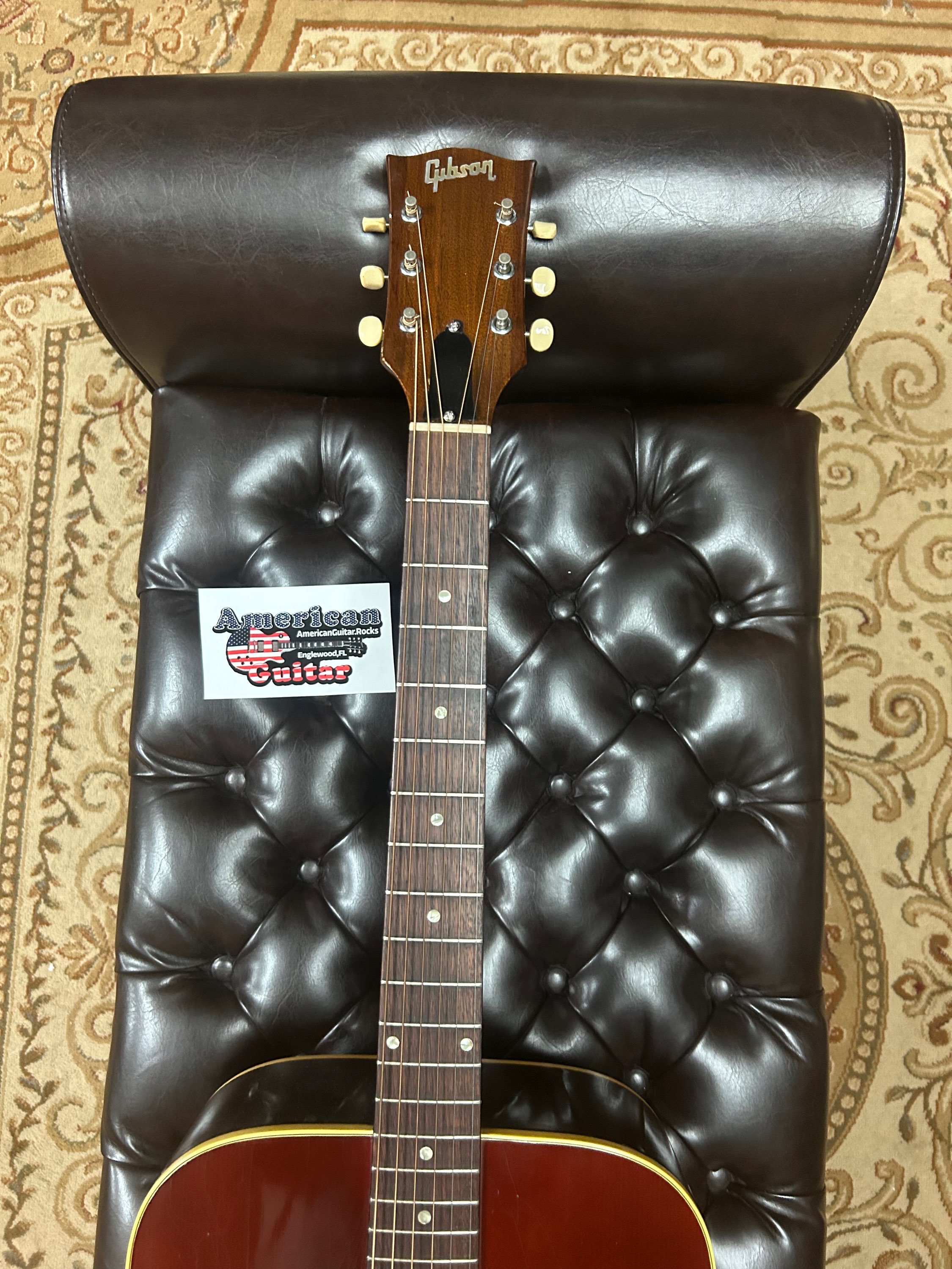 1972 Gibson J-50 view 3