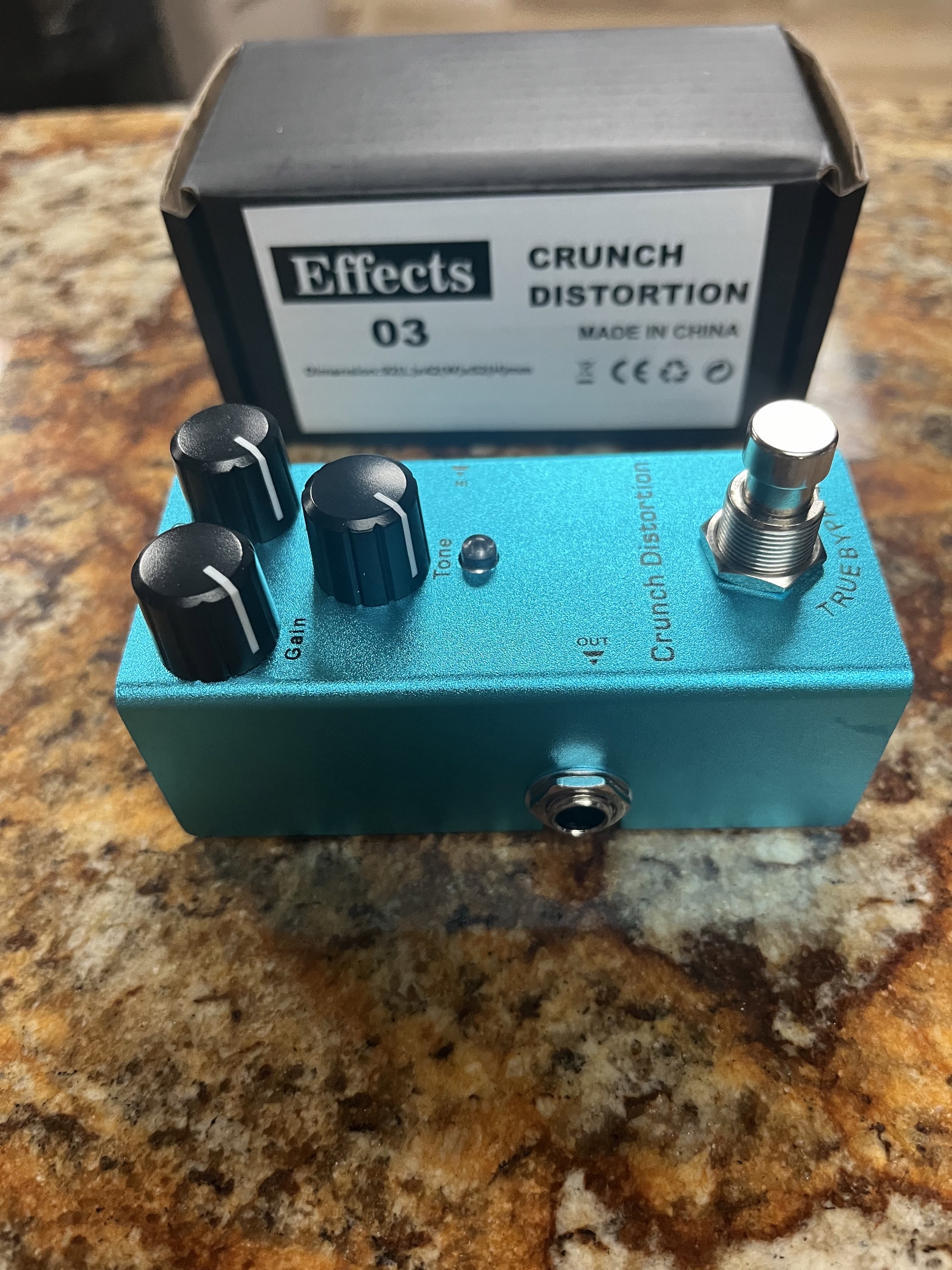 Crunch Distortion FX pedal view 2