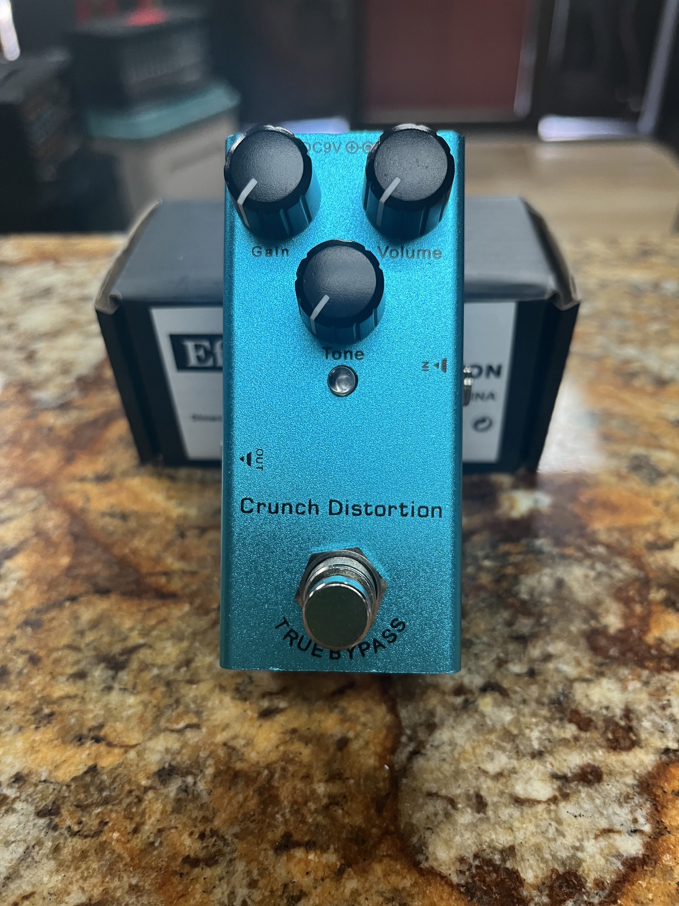 Crunch Distortion FX pedal