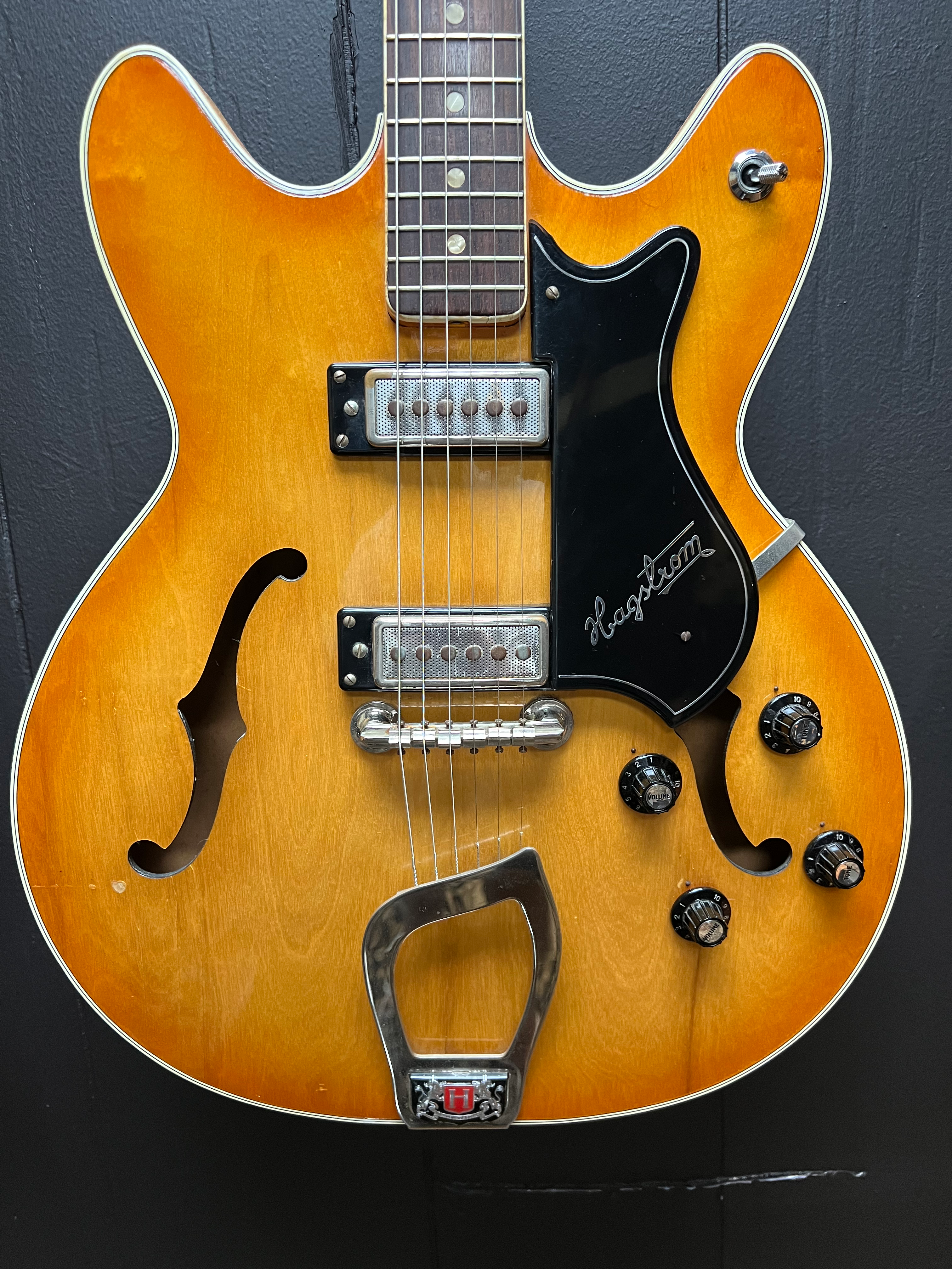 Hagstrom Viking 1967 view 6