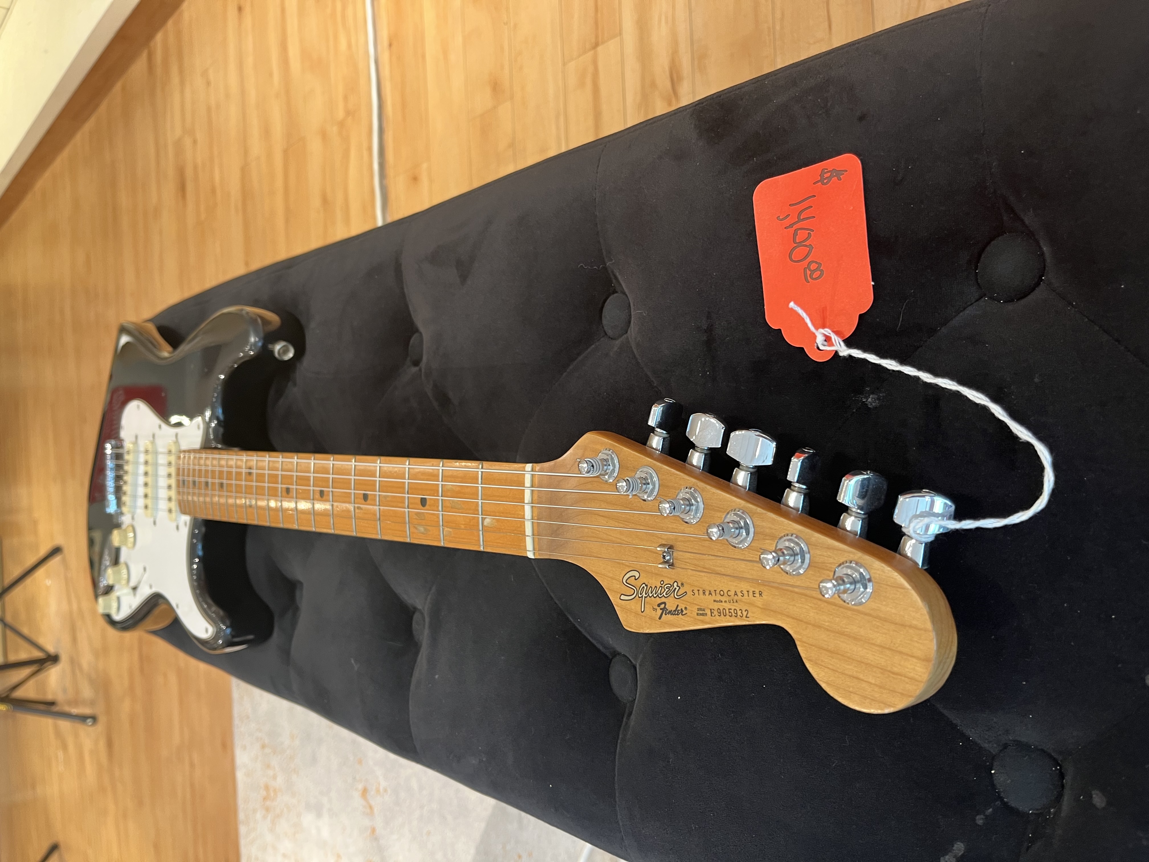 USA Fender Squier Stratocaster 1989 - Black view 4