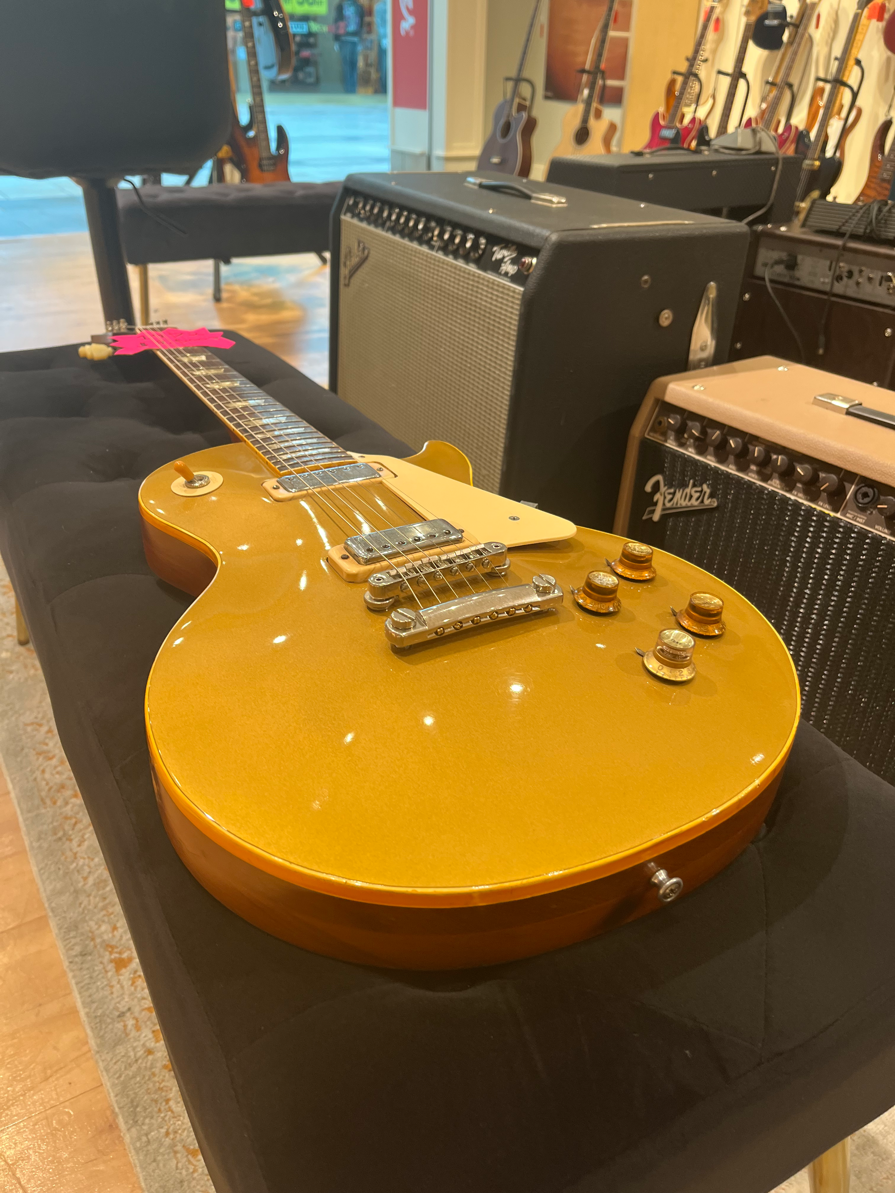 1972 Gibson Les Paul Deluxe Gold Top view 2