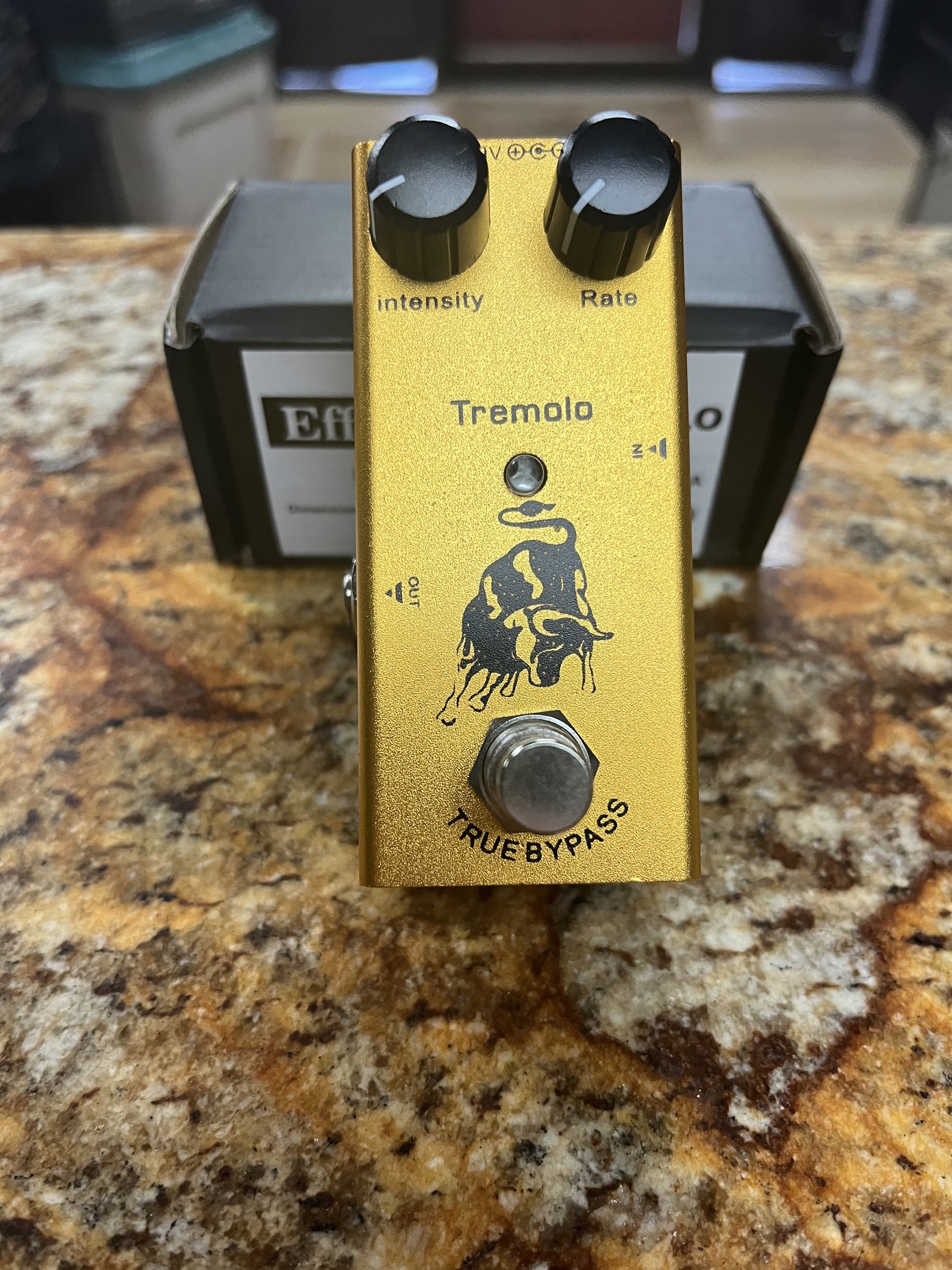 Tremolo FX pedal