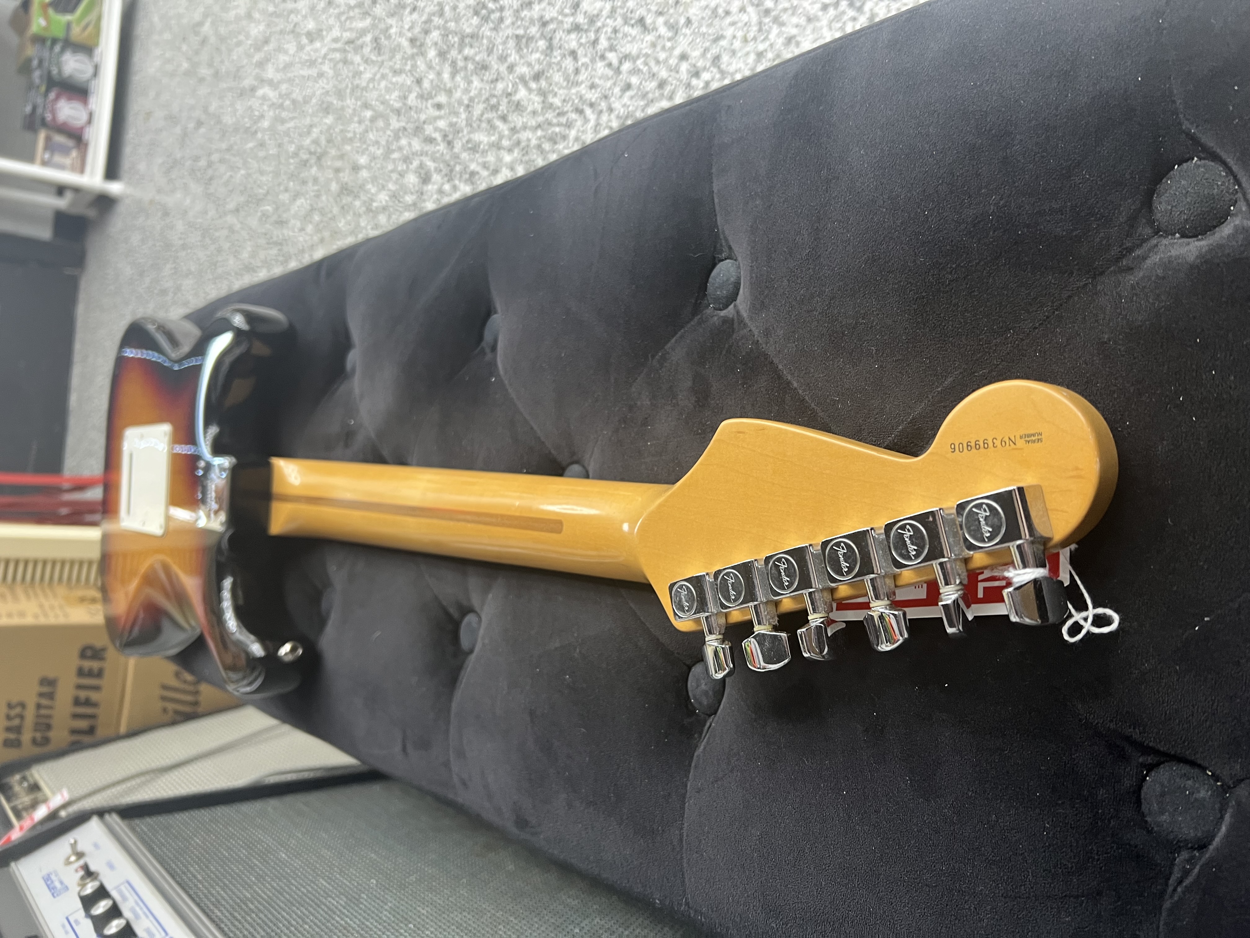 Fender Stratocaster 1999 view 8