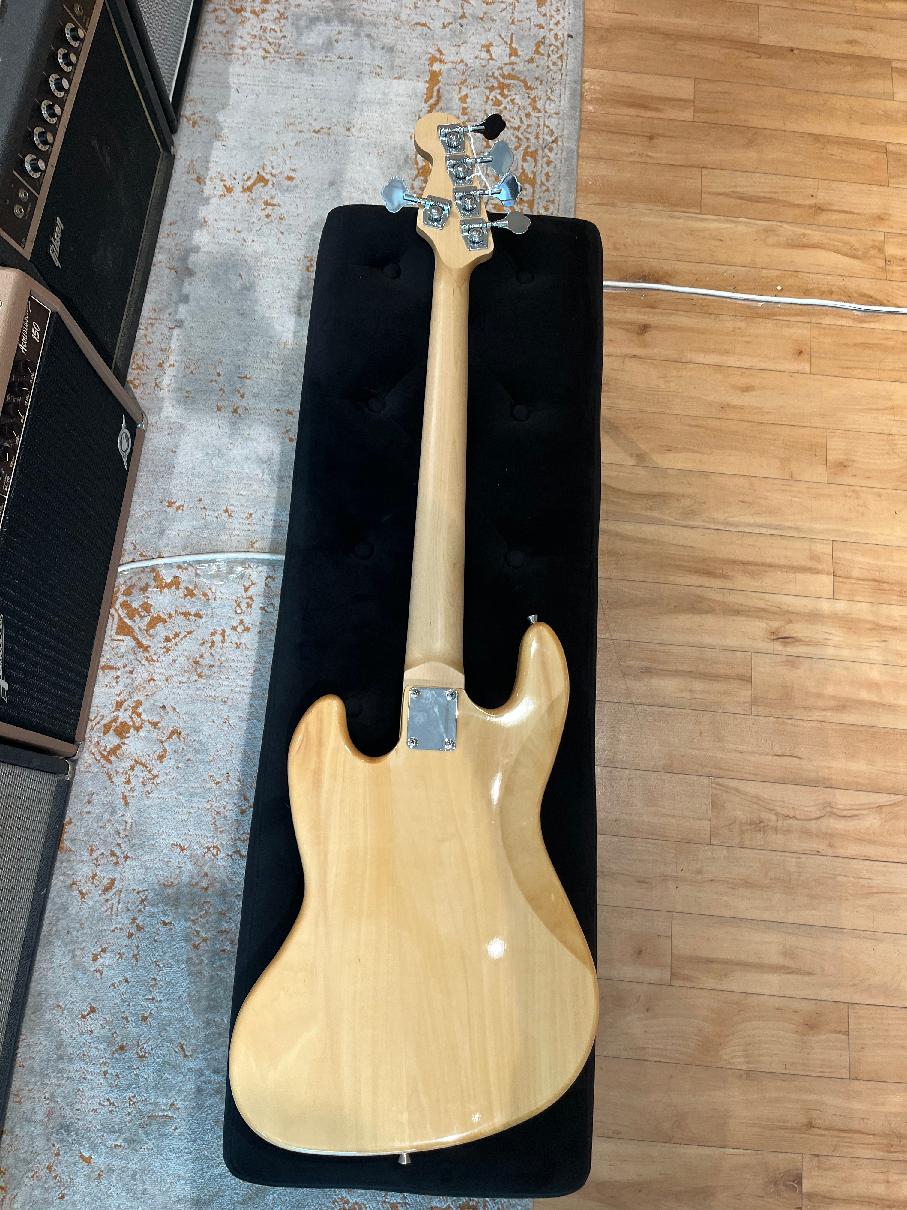 Stadium Electric 5-String Bass 2024 view 7