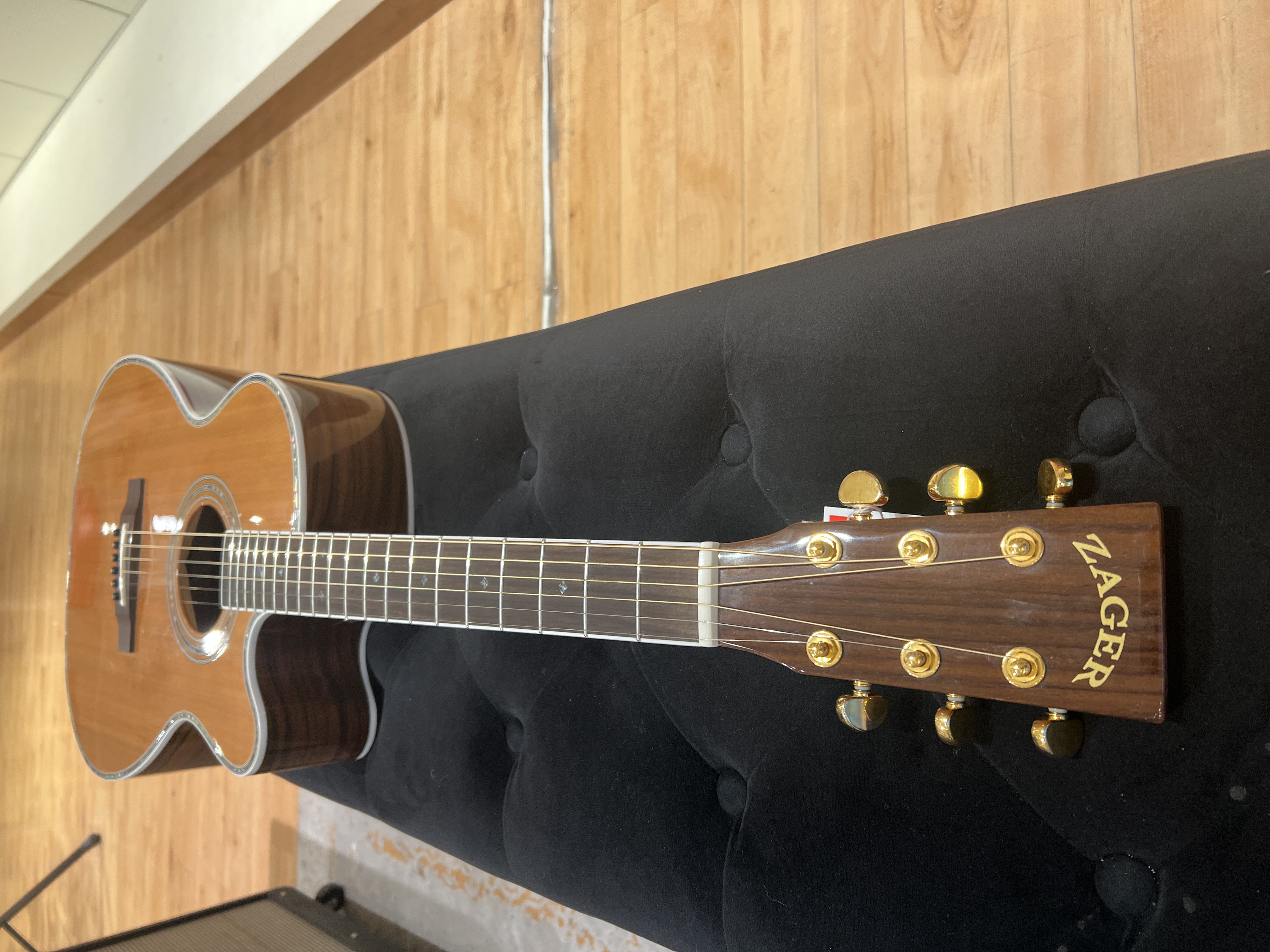 Zager Acoustic Guitar view 4