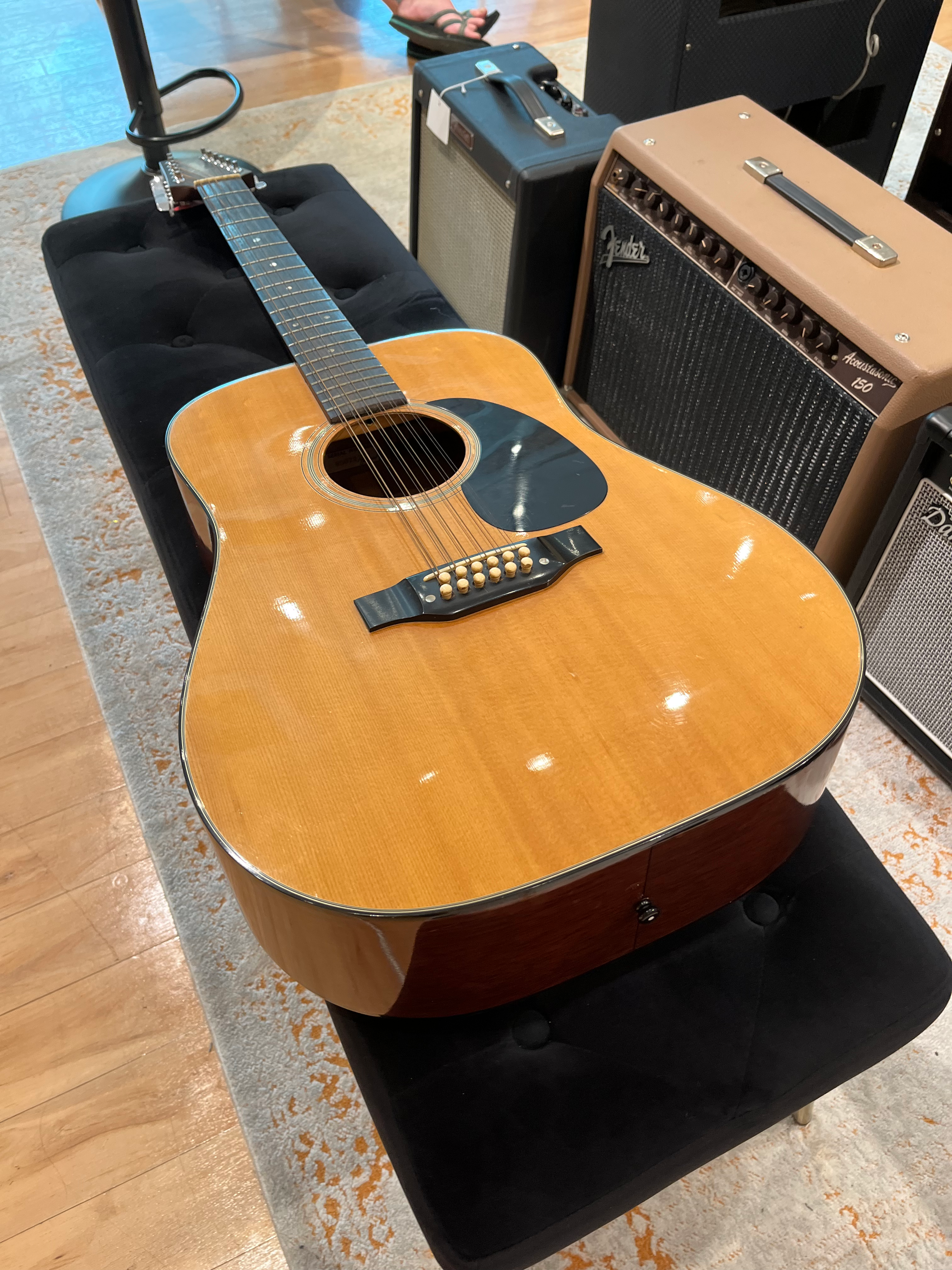Takamine 12-String 1985 view 3