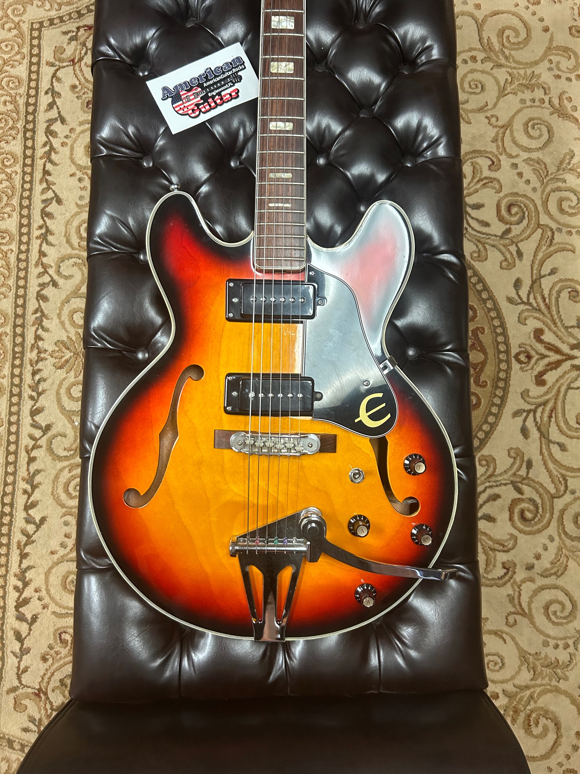 1971 Epiphone Casino view 3