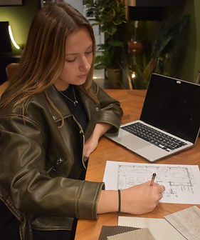 sexy amelia_edited_edited.jpg