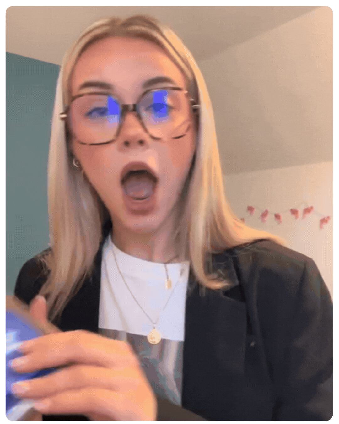 Ne jette jamais ton calendrier de l’avent-8.gif
