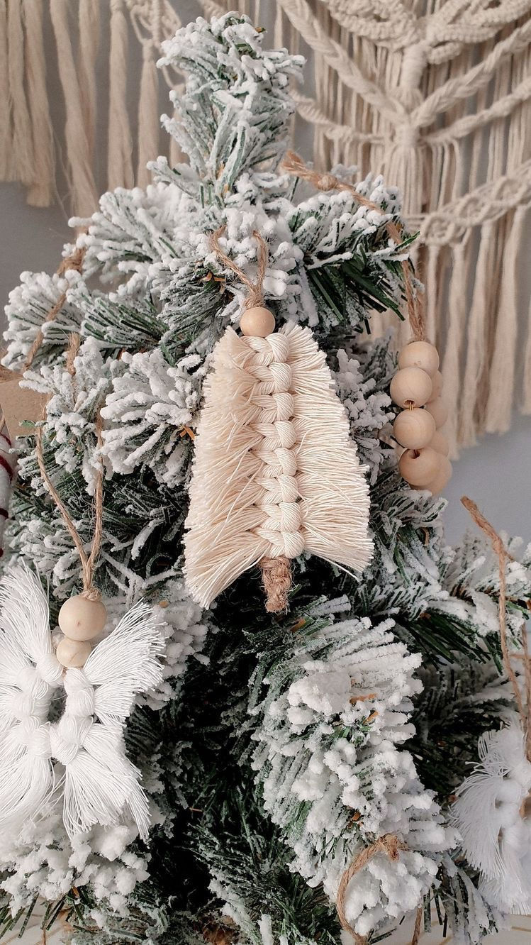 Thumbnail: Christmas Tree, Christmas Bauble, Macrame Kit