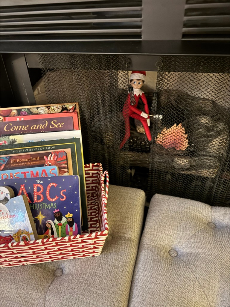 Thumbnail: Elf on the Shelf Plan 2- Seek and Find Jesus Scavenger Hunt