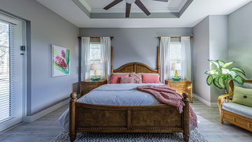 Elegant dining room in Palm Beach home captured by Edwin Figueroa Photography, real estate photographer