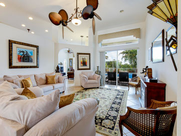 Outdoor living space in Port St. Lucie home captured by real estate photographer Edwin Figueroa Photography