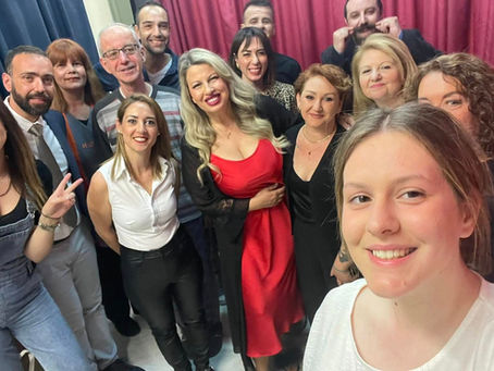 Χρήσιμες πληροφορίες για τις παραστάσεις μας