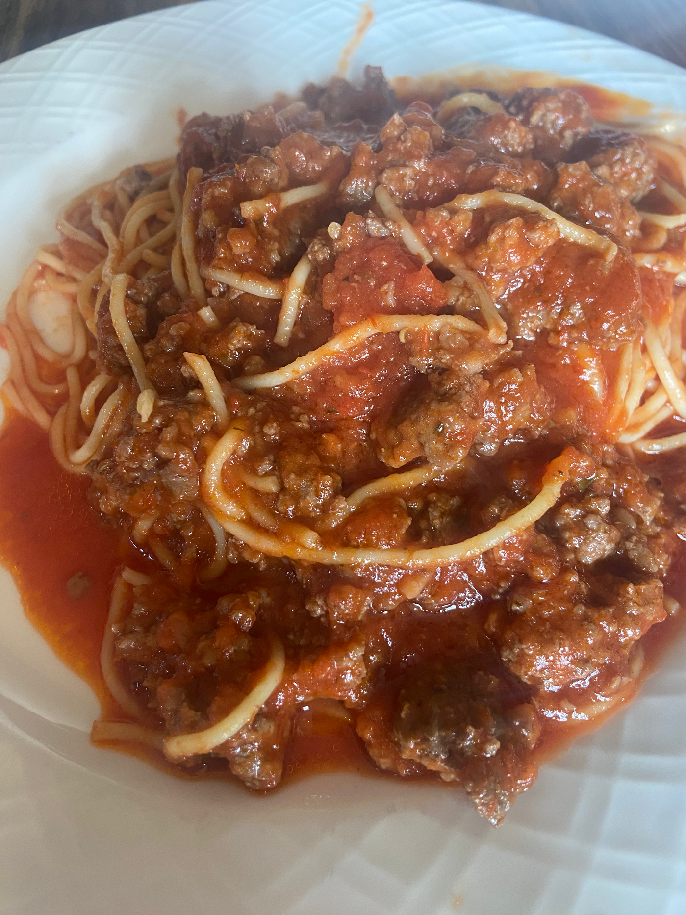 Complete spaghetti dinner bundle with meat and bones for sauce.
