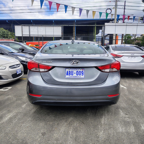 HYUNDAI ELANTRA 2016