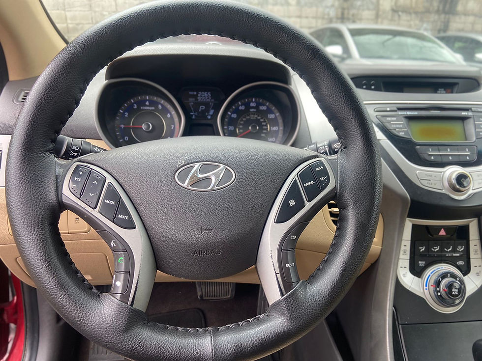 Miniatura: HYUNDAI ELANTRA LIMITED 2011 / VIN 3951