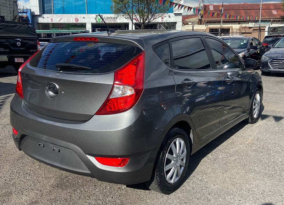 Miniatura: HYUNDAI ACCENT 2016 / VIN 8143