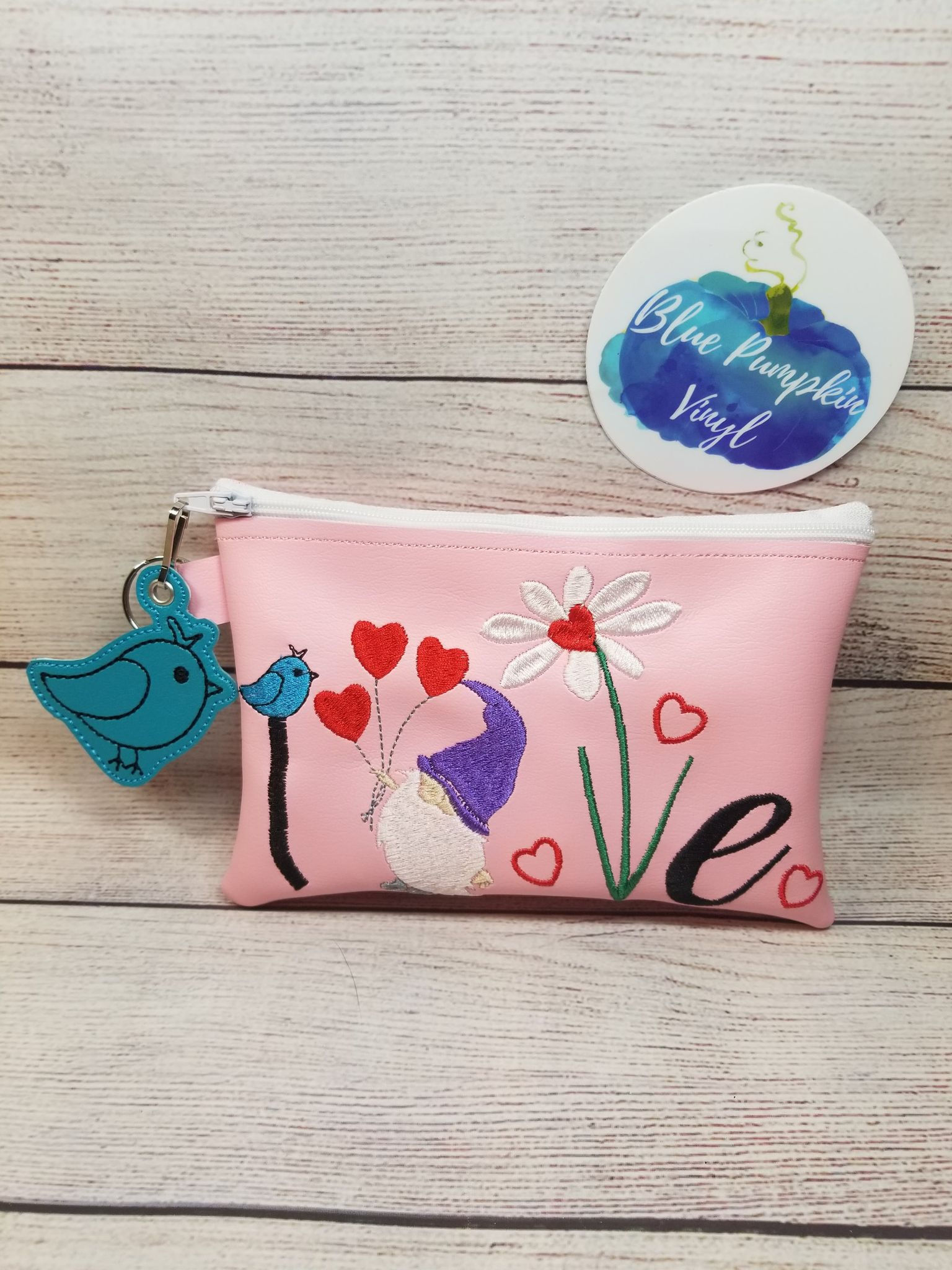 5x7 LOVE Gnome ITH Bag Design