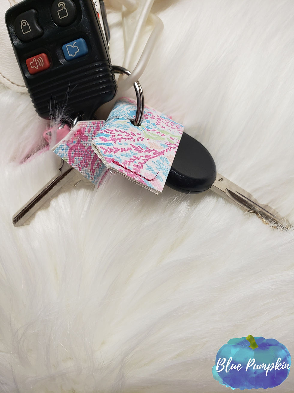 Thumbnail: Key Cover Embroidery Design
