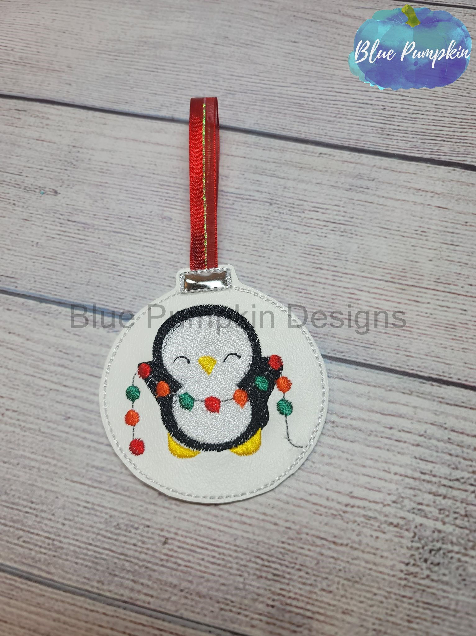 Penguin w Lights Ornament