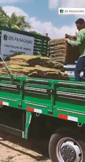 WhatsApp_Video_2023-01-20_at_12_51_50__1__AdobeExpress - Copia.gif