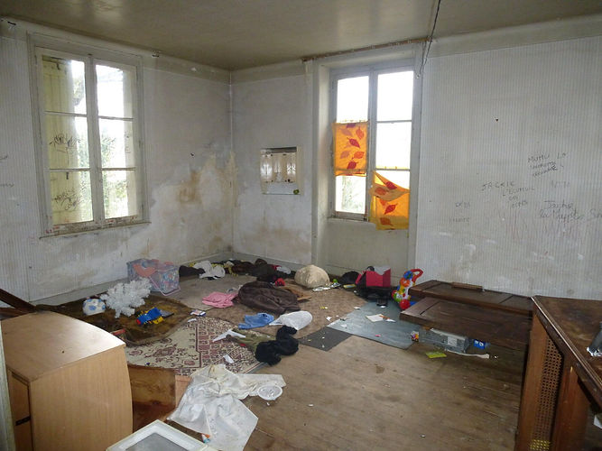 maison squatté.jpg