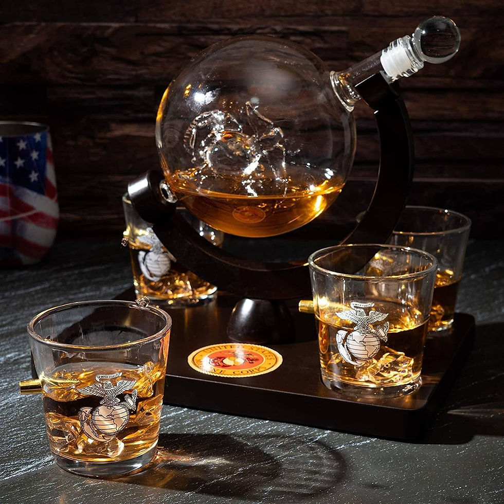 Thumbnail: U.S. Marine Corpse Usmc Globe Whiskey Set & 4 Glasses