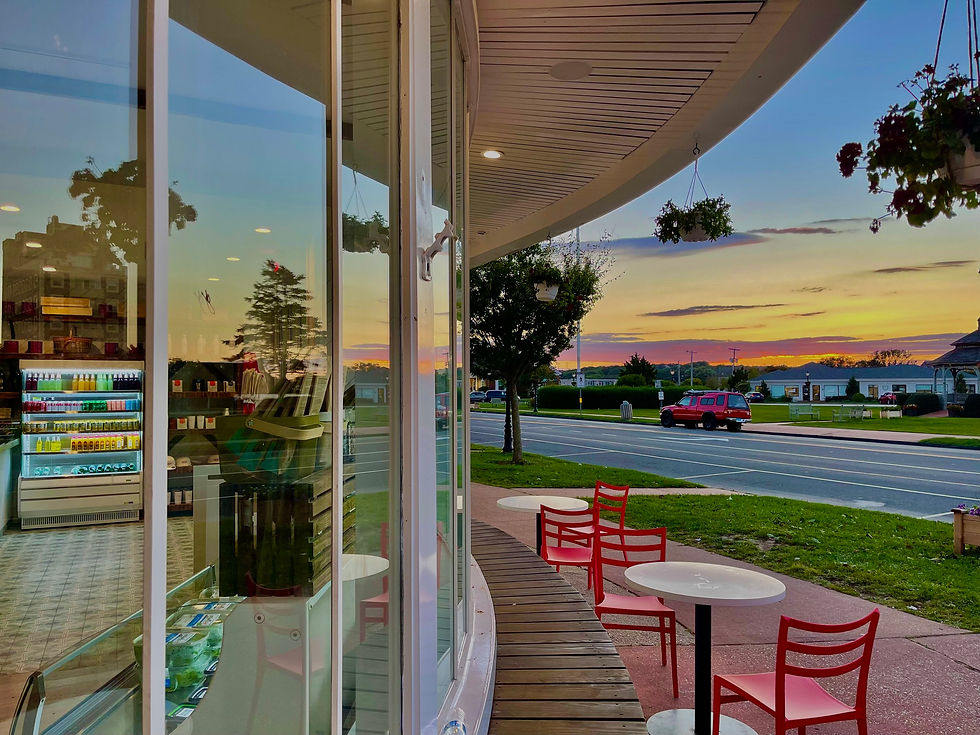 Exterior entrance of Alimentari Beach in Montauk, Long Island