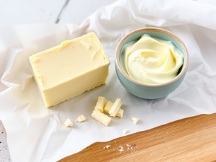 Burro: From Milk to Cream, Butter and Buttermilk