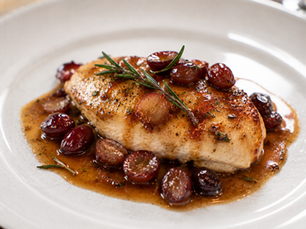 Petto di Pollo al Vin Santo con Uva Arrosto e Rosmarino (Italian Vin Santo Chicken Breast)