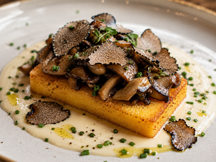 Polenta Croccante con Porcini, Fonduta di Taleggio e Tartufo Nero (Italian Crispy Polenta)