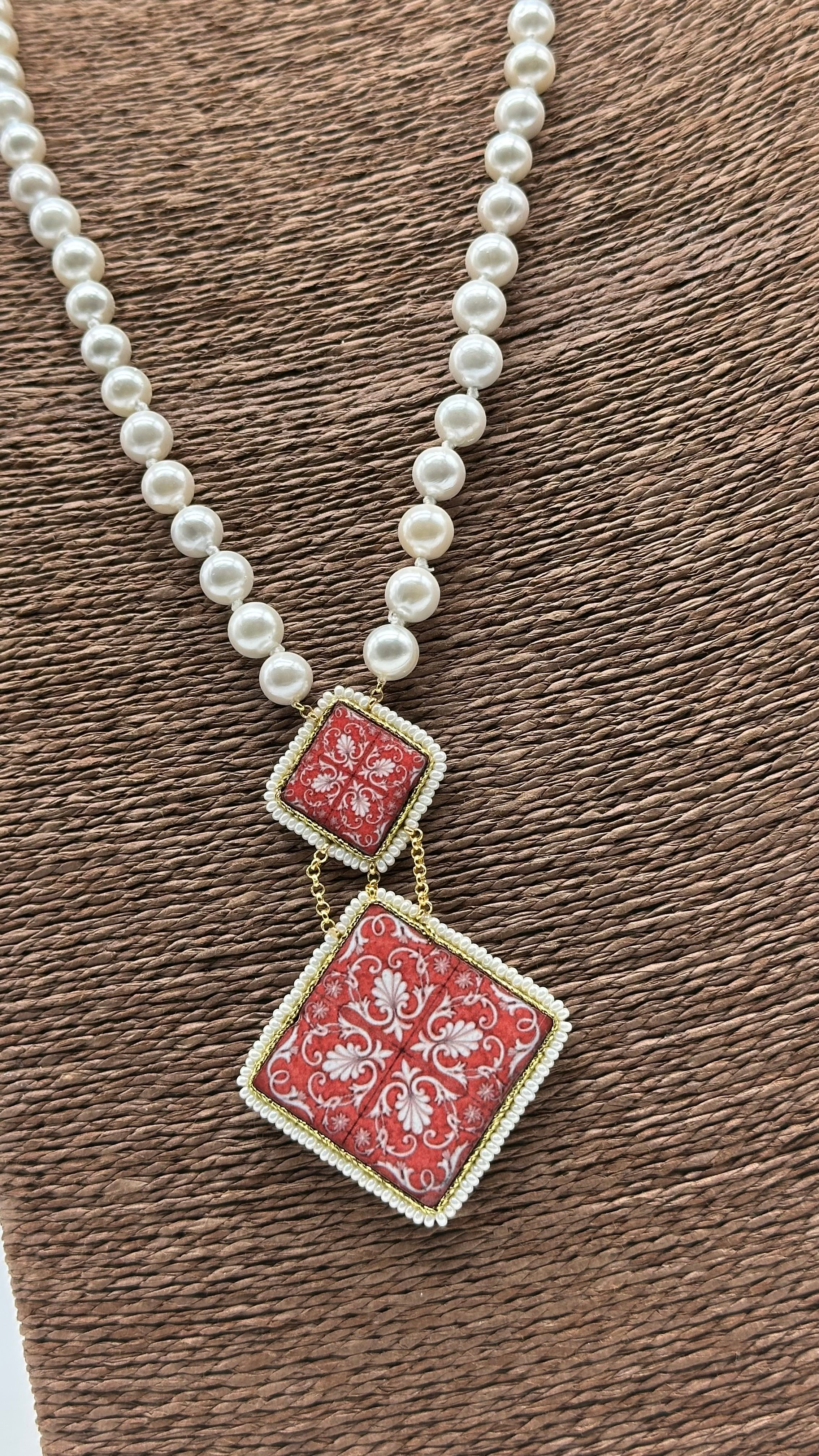 Elegant Pearl Chain Necklace with Caltagirone Ceramic Tile Accents