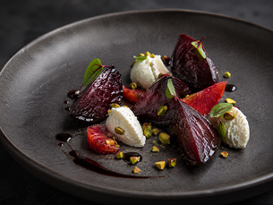 Barbabietola alla Cenere, Caprino Affumicato, Arancia Rossa e Pistacchio (Italian Ash Roasted Beetroot)