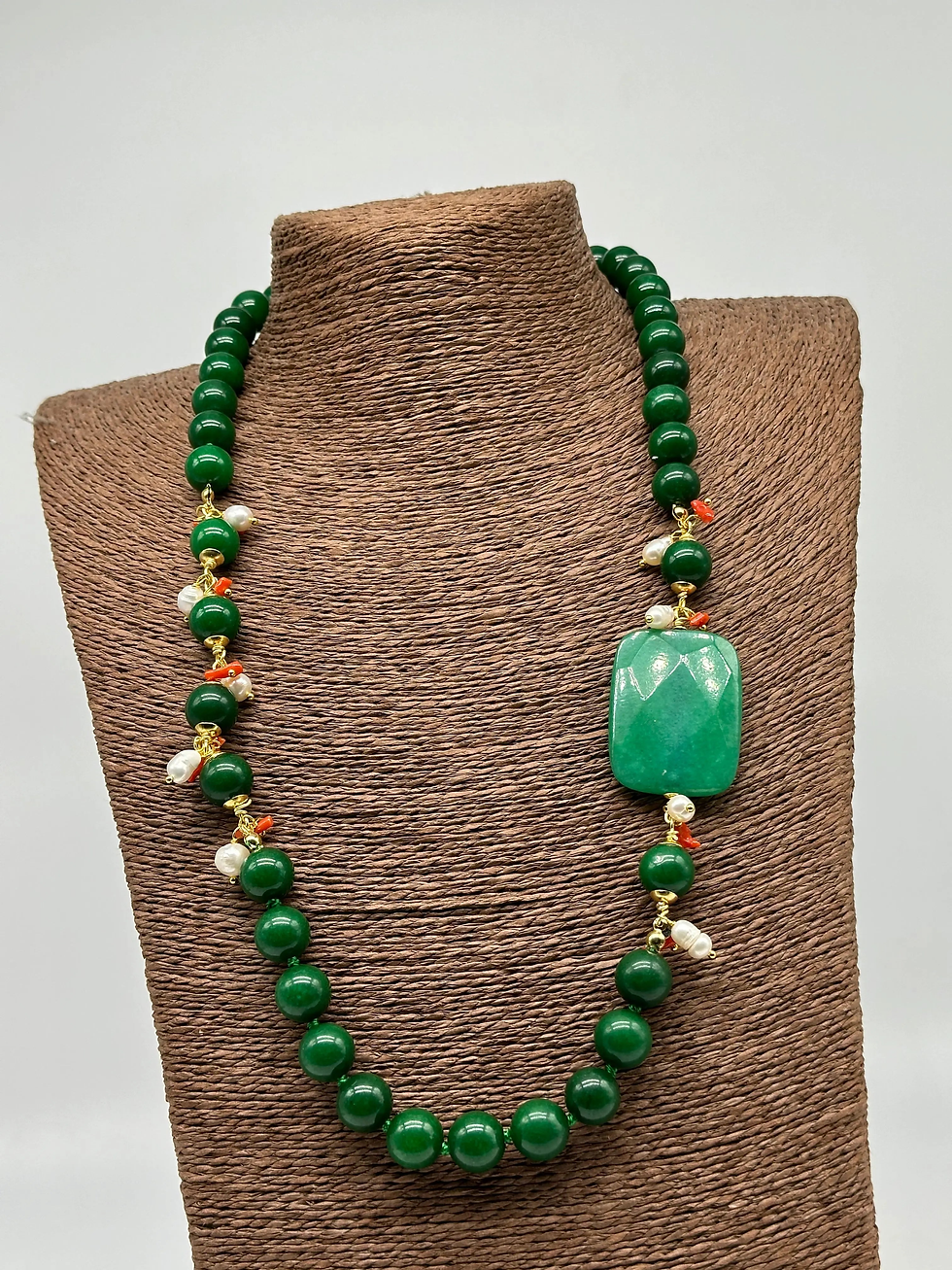 Thumbnail: Handcrafted Green Stone Necklace with Coral and White Pearls