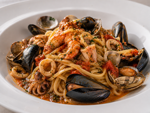 Pasta ai Frutti di Mare (Authentic Italian Mediterranean Seafood Pasta)