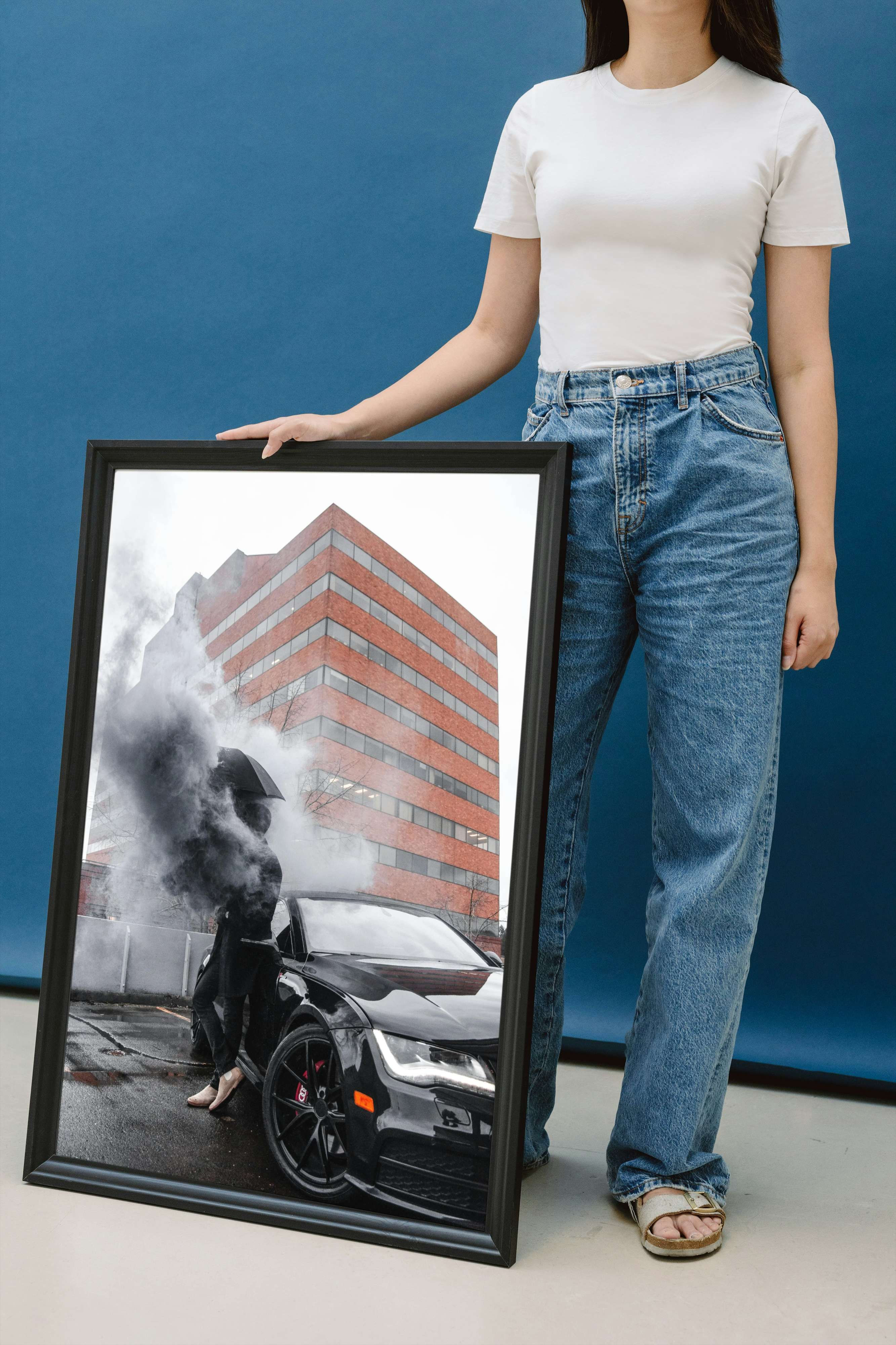 Blacked-Out Mystery Machine