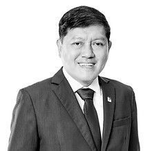 Emilio Aquino-modified.jpg