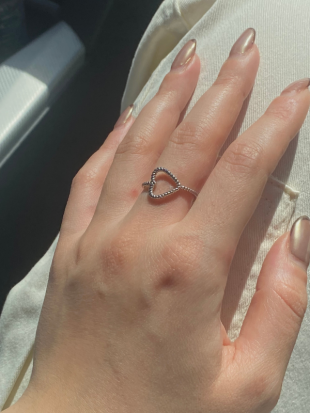 Küçük resim: Minimal Gümüş Kalp Yüzük